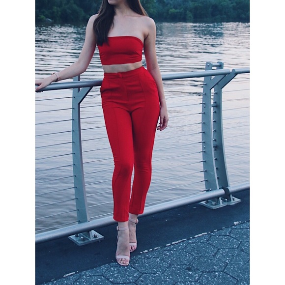 Superdown Red Two Piece Set - Picture 6 of 7